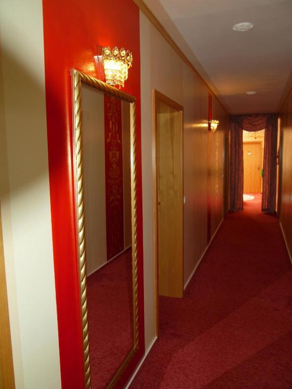 Studentenmuehle Hotel - Restaurant Nomborn Rum bild