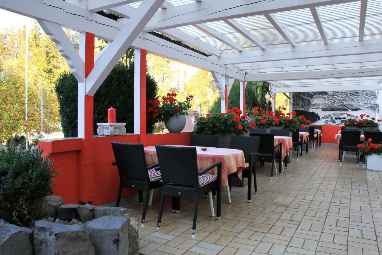 Studentenmuehle Hotel - Restaurant Nomborn Exteriör bild