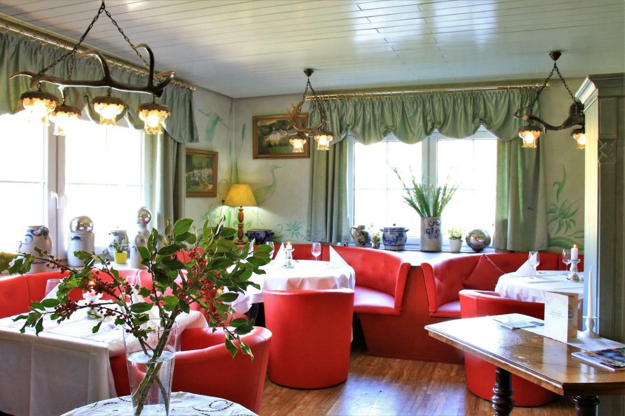 Studentenmuehle Hotel - Restaurant Nomborn Exteriör bild