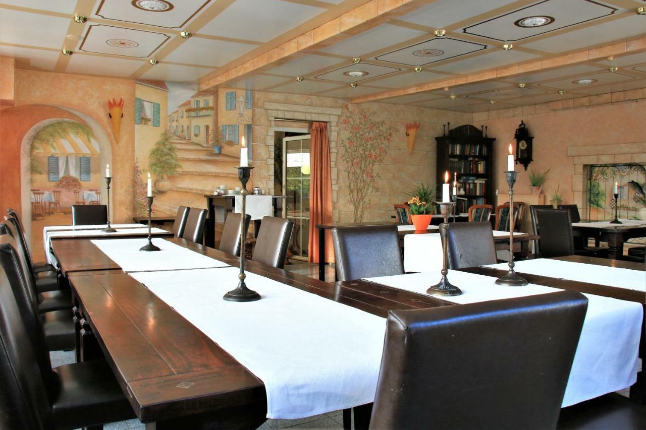 Studentenmuehle Hotel - Restaurant Nomborn Exteriör bild