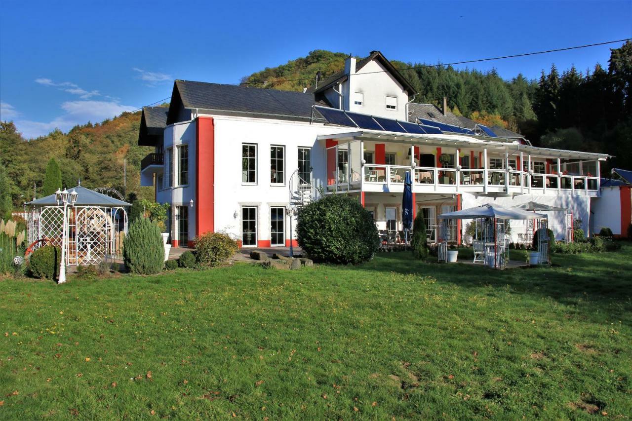 Studentenmuehle Hotel - Restaurant Nomborn Exteriör bild
